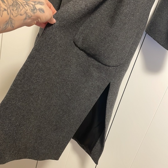 Gray Zara robe coat - Picture 7 of 7